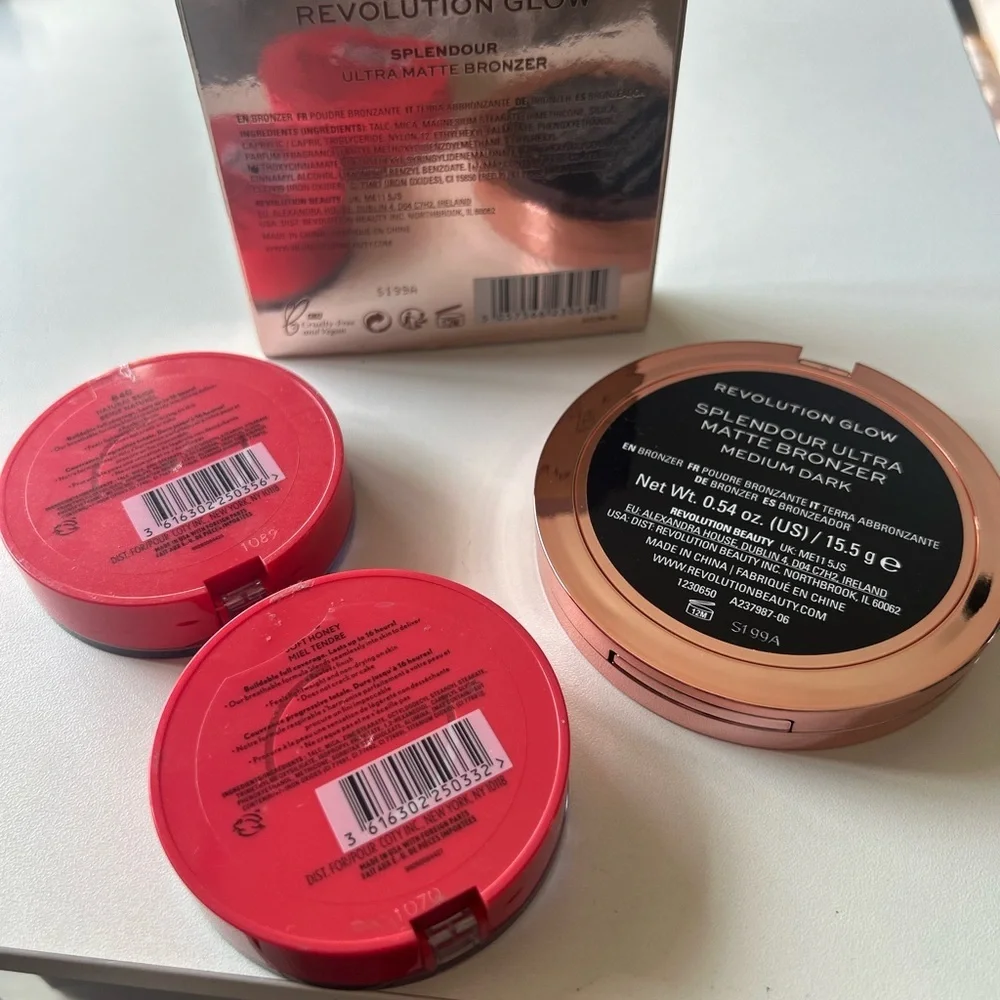 New Revolution Glow Bronzing Powder and Revlon Setting Powder